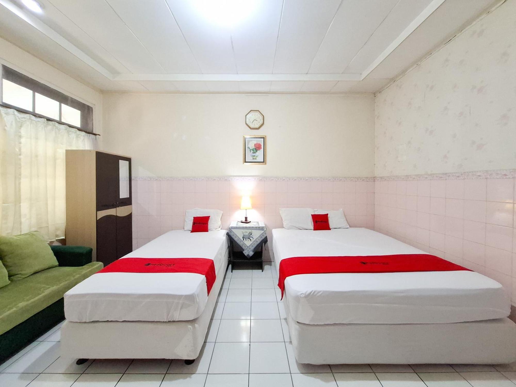 Reddoorz Syariah At Griya Raharja Klaten Экстерьер фото