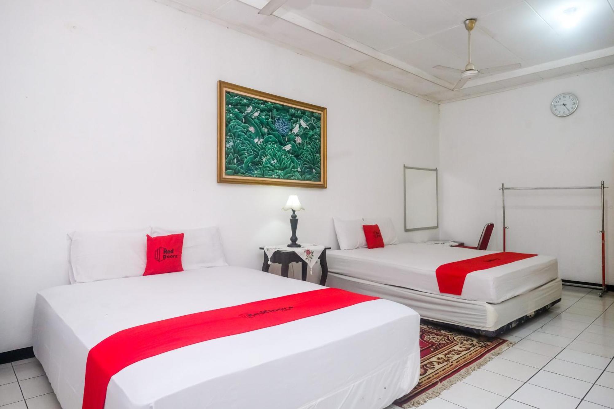 Reddoorz Syariah At Griya Raharja Klaten Экстерьер фото