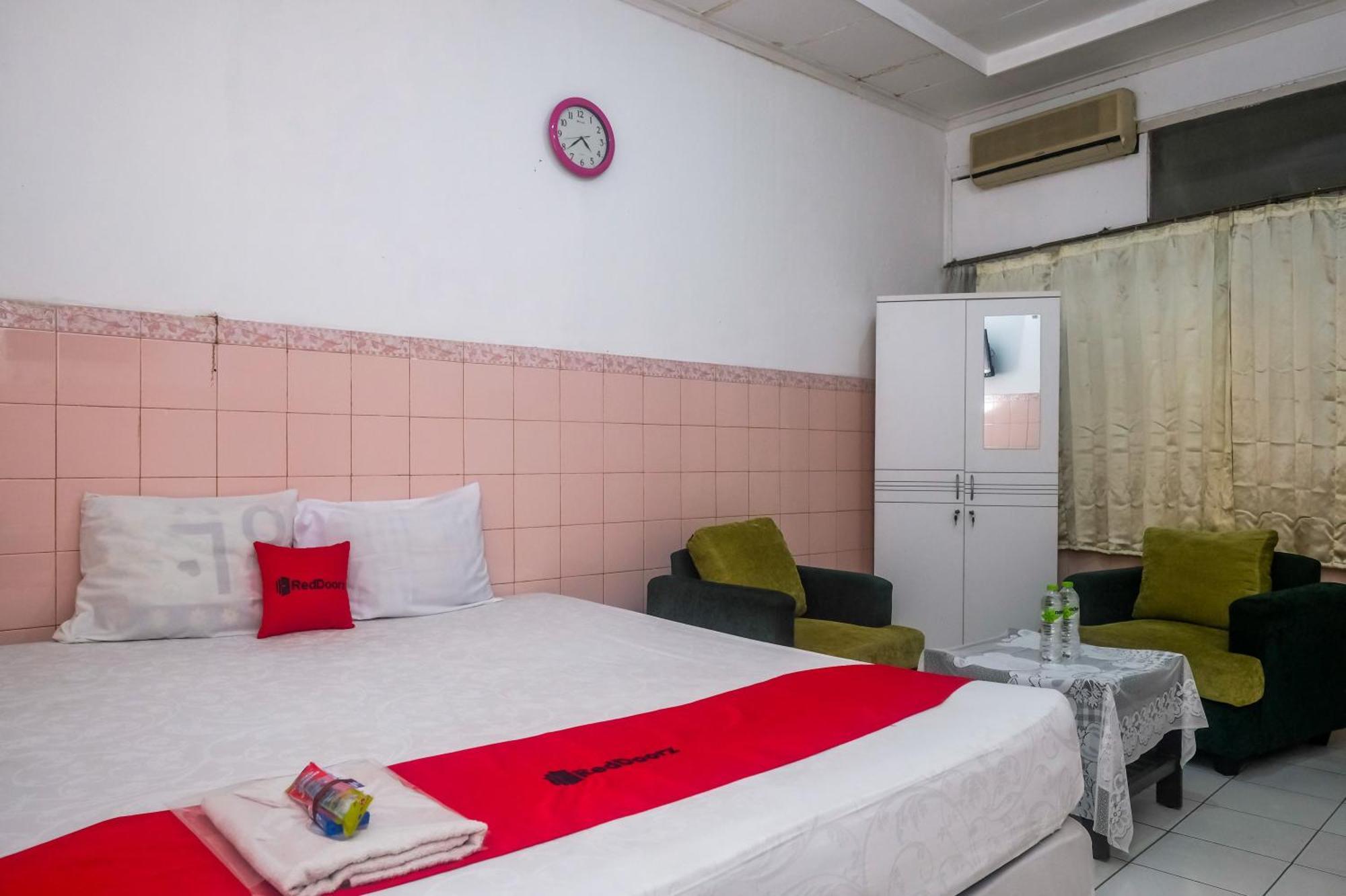Reddoorz Syariah At Griya Raharja Klaten Экстерьер фото