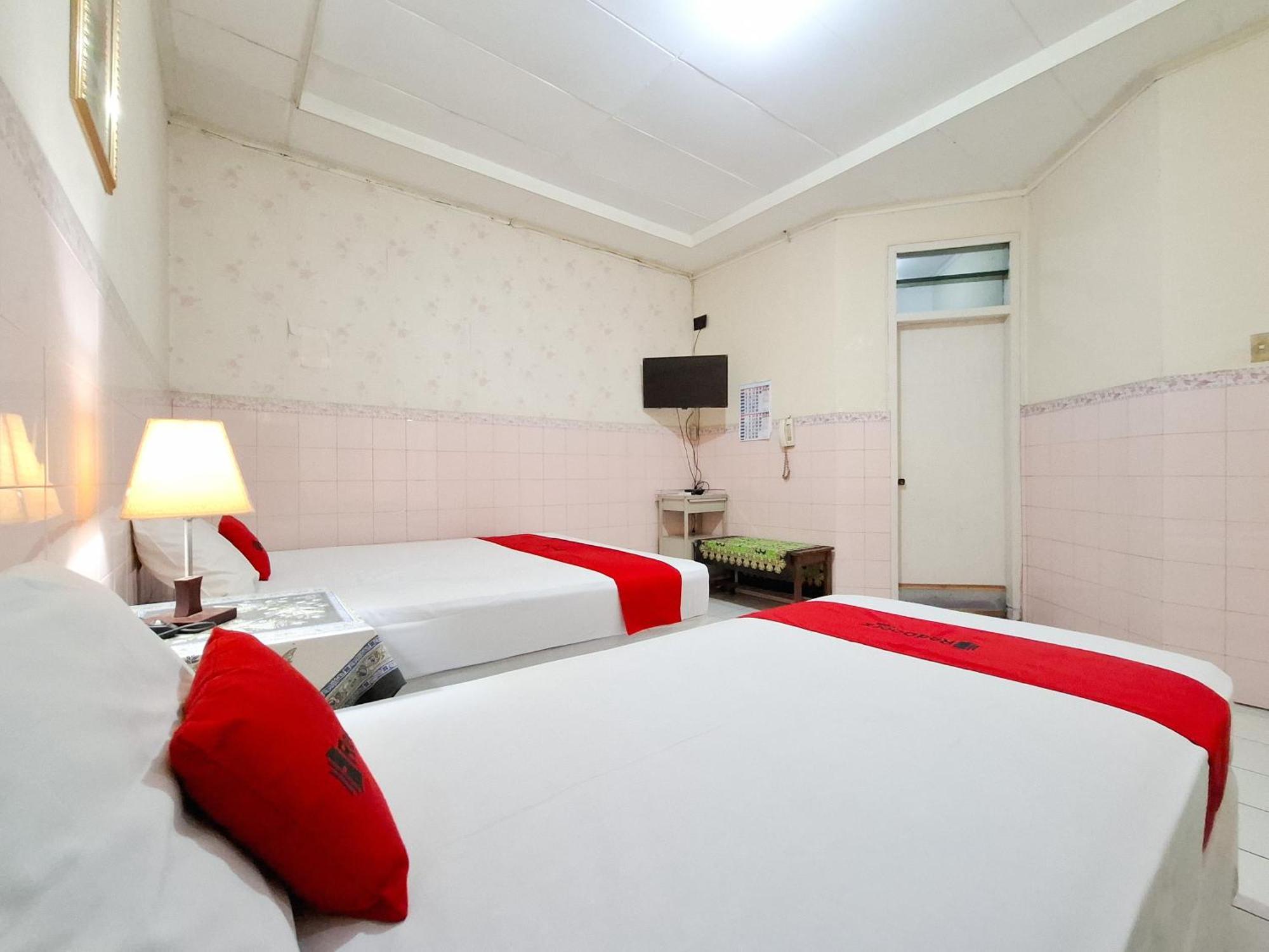 Reddoorz Syariah At Griya Raharja Klaten Экстерьер фото