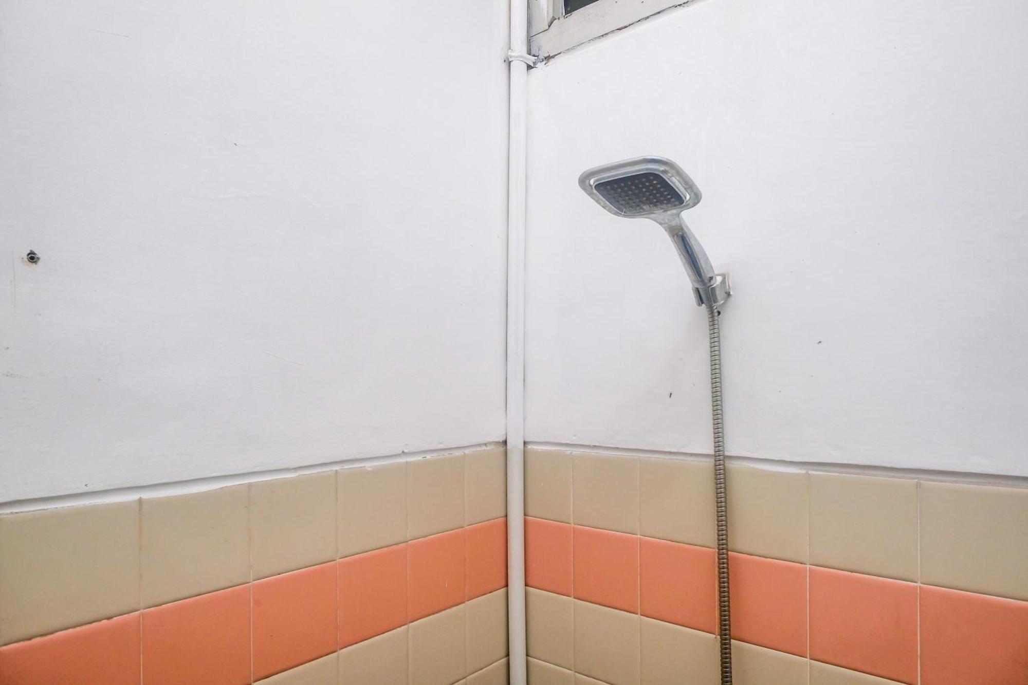 Reddoorz Syariah At Griya Raharja Klaten Экстерьер фото