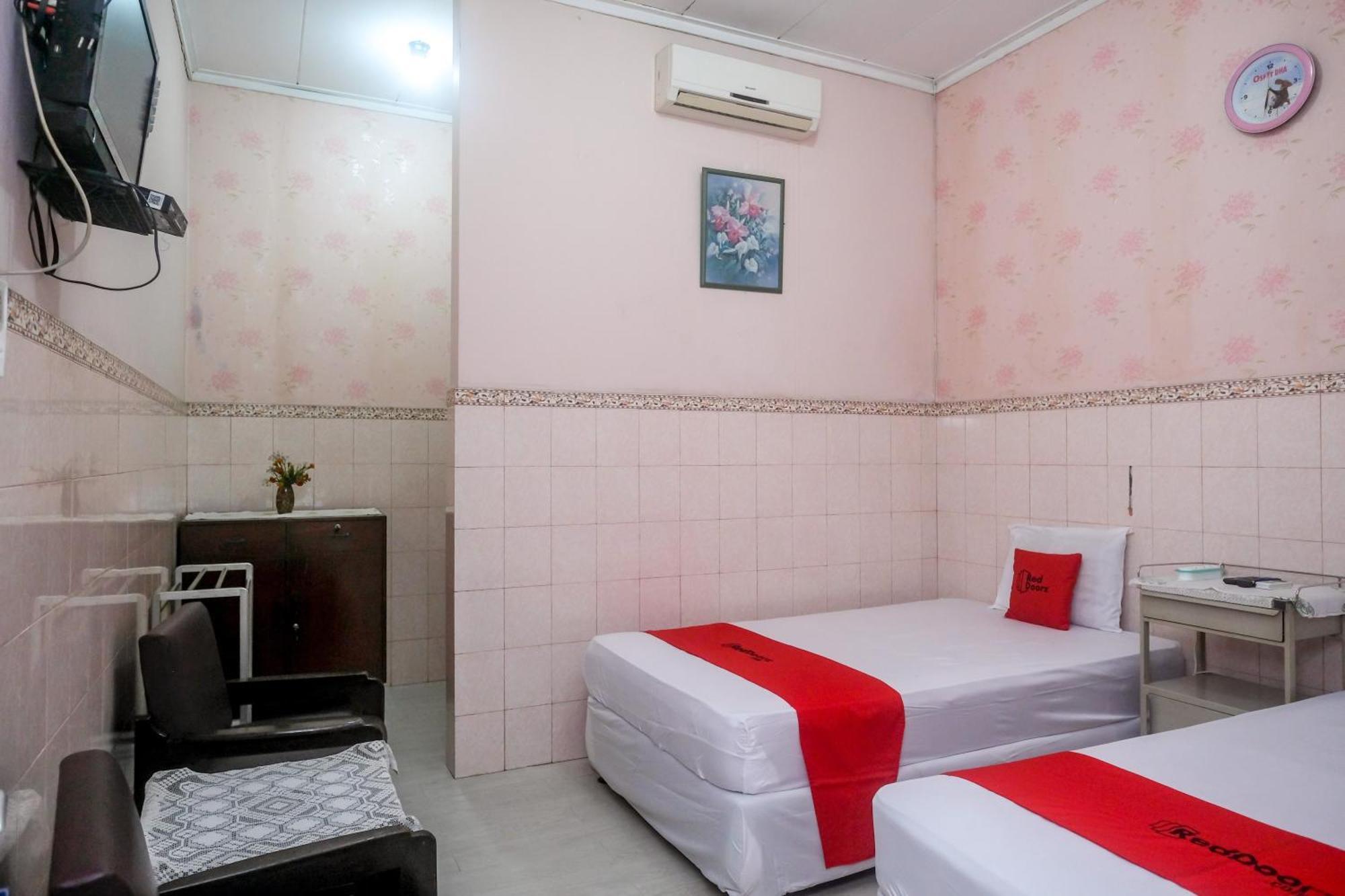 Reddoorz Syariah At Griya Raharja Klaten Экстерьер фото