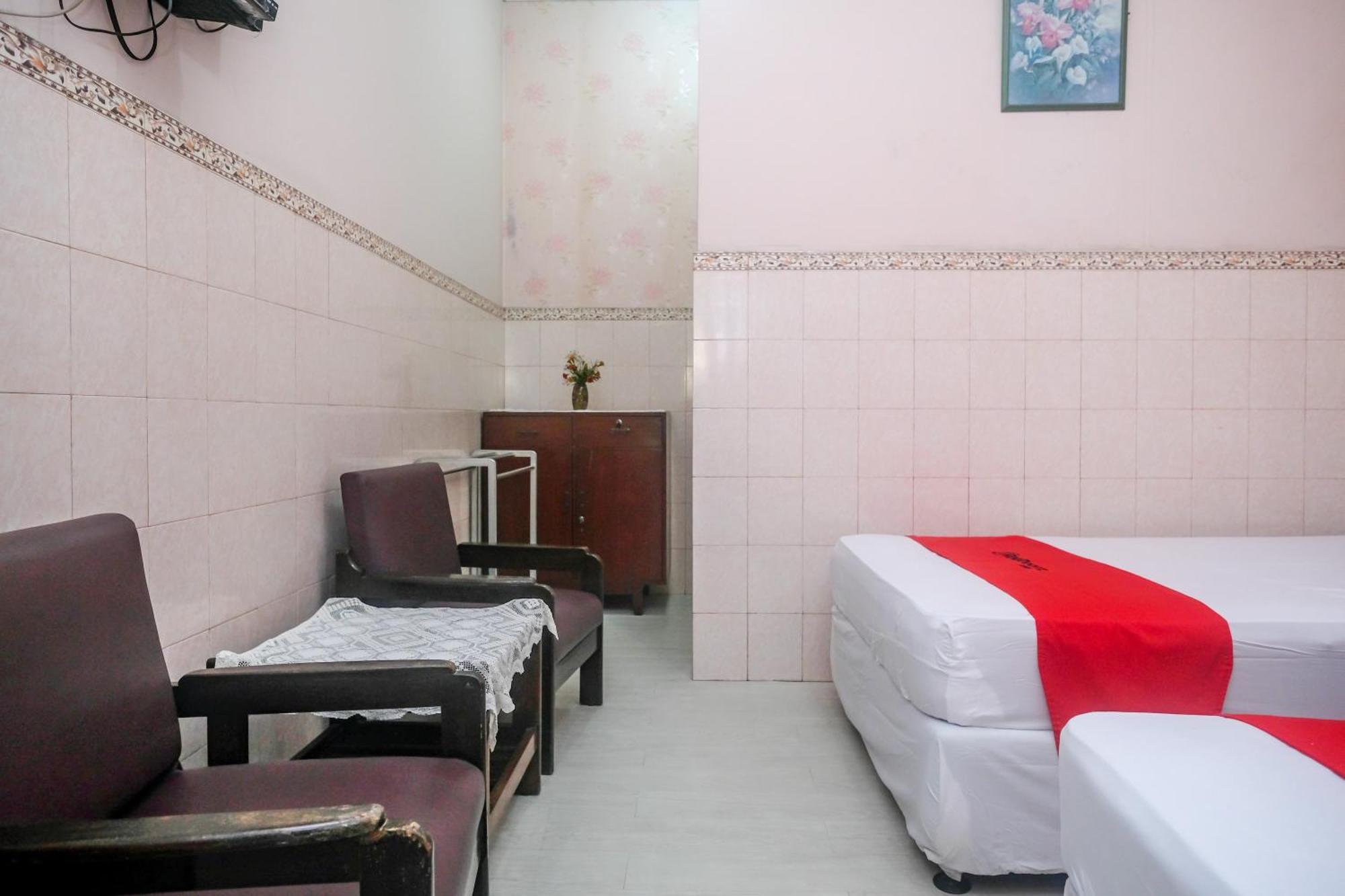 Reddoorz Syariah At Griya Raharja Klaten Экстерьер фото