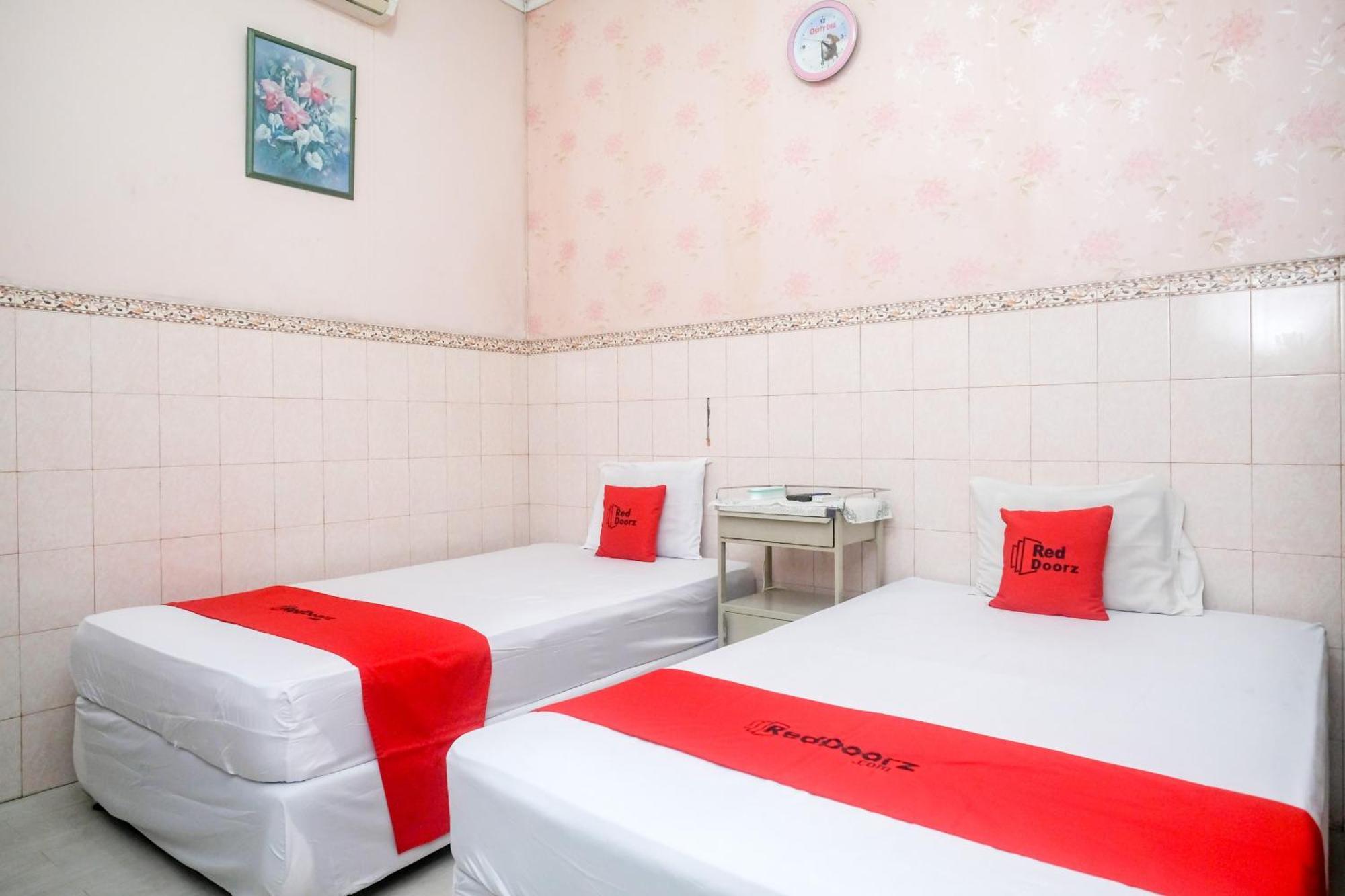 Reddoorz Syariah At Griya Raharja Klaten Экстерьер фото