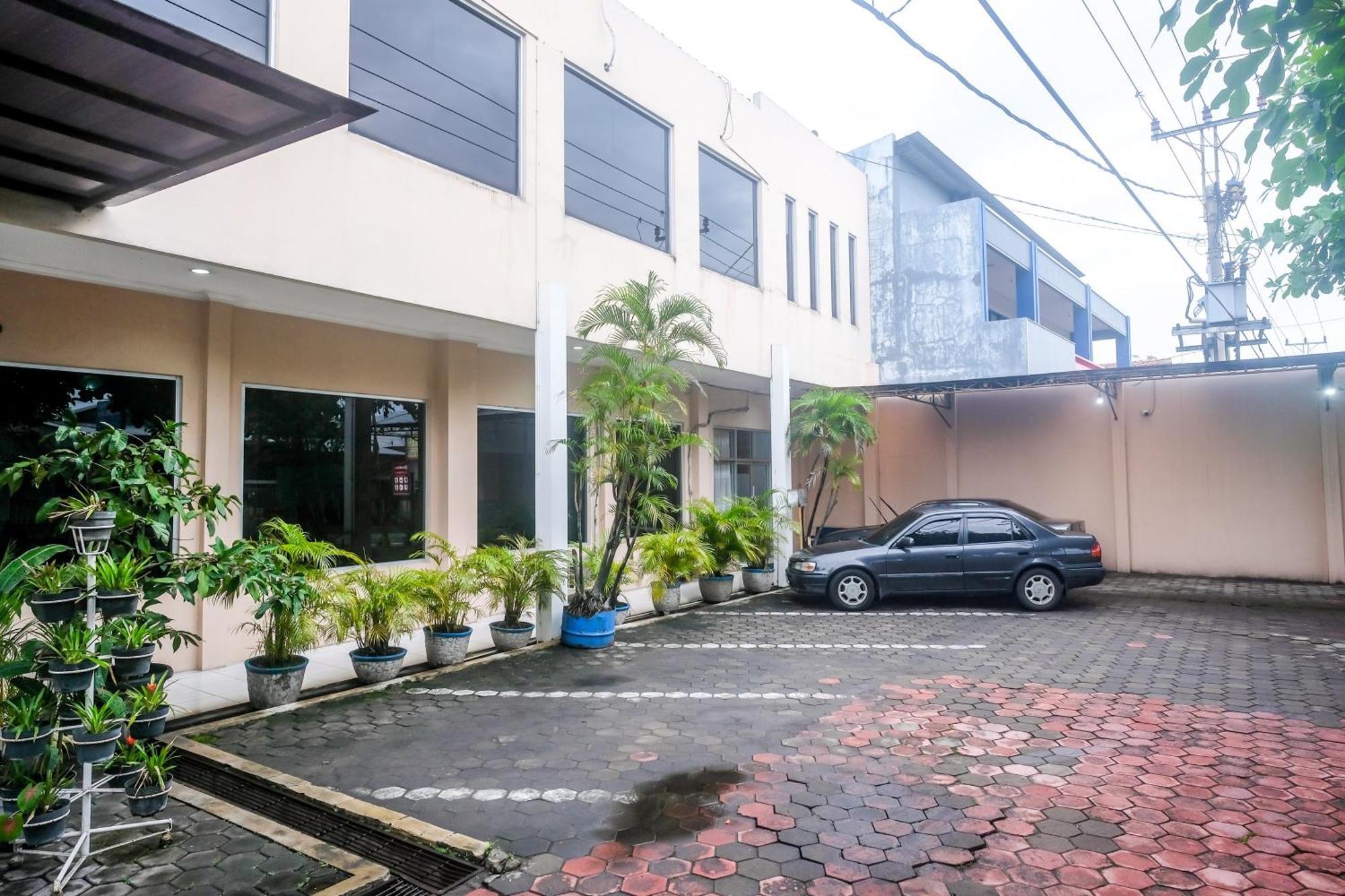 Reddoorz Syariah At Griya Raharja Klaten Экстерьер фото