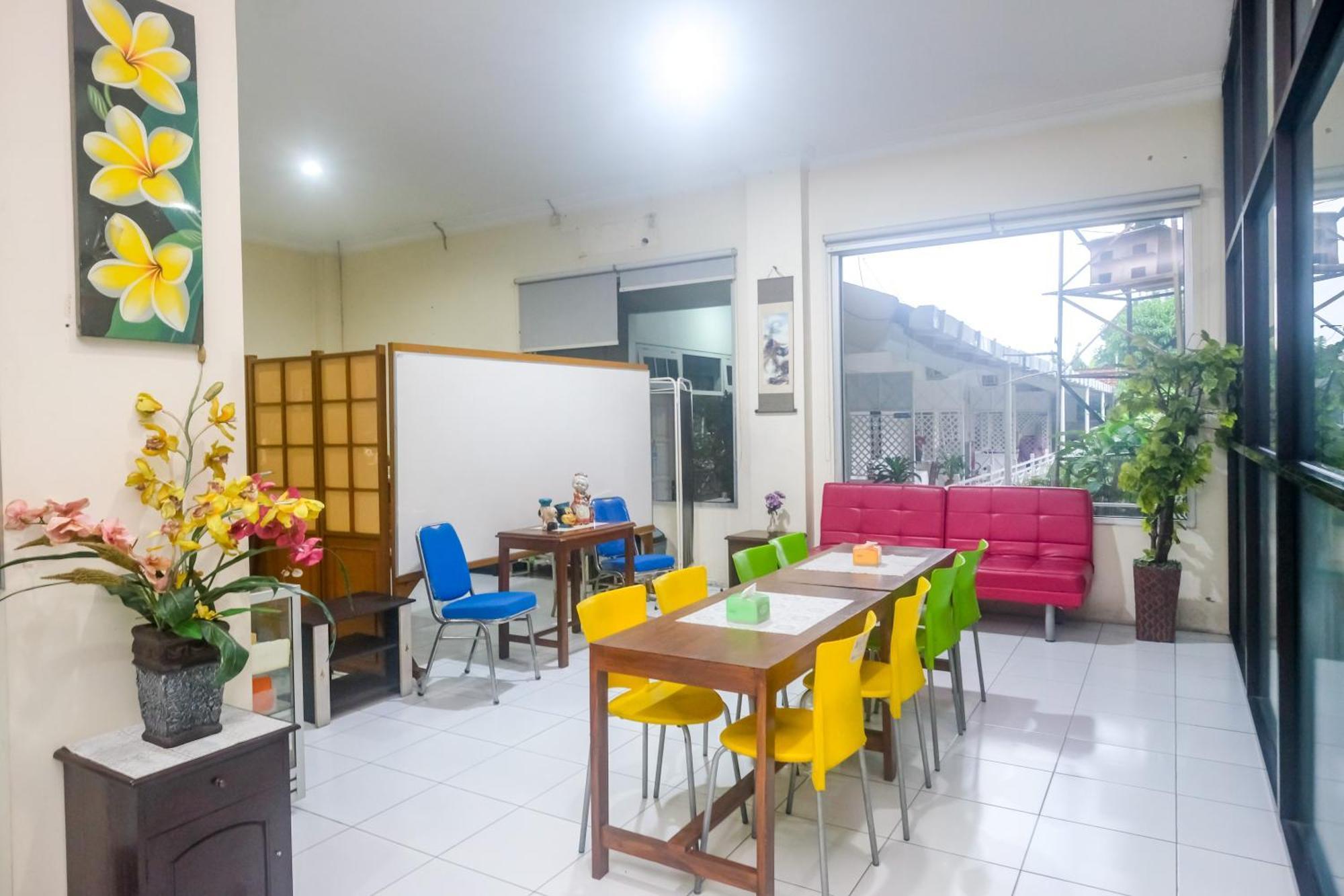 Reddoorz Syariah At Griya Raharja Klaten Экстерьер фото
