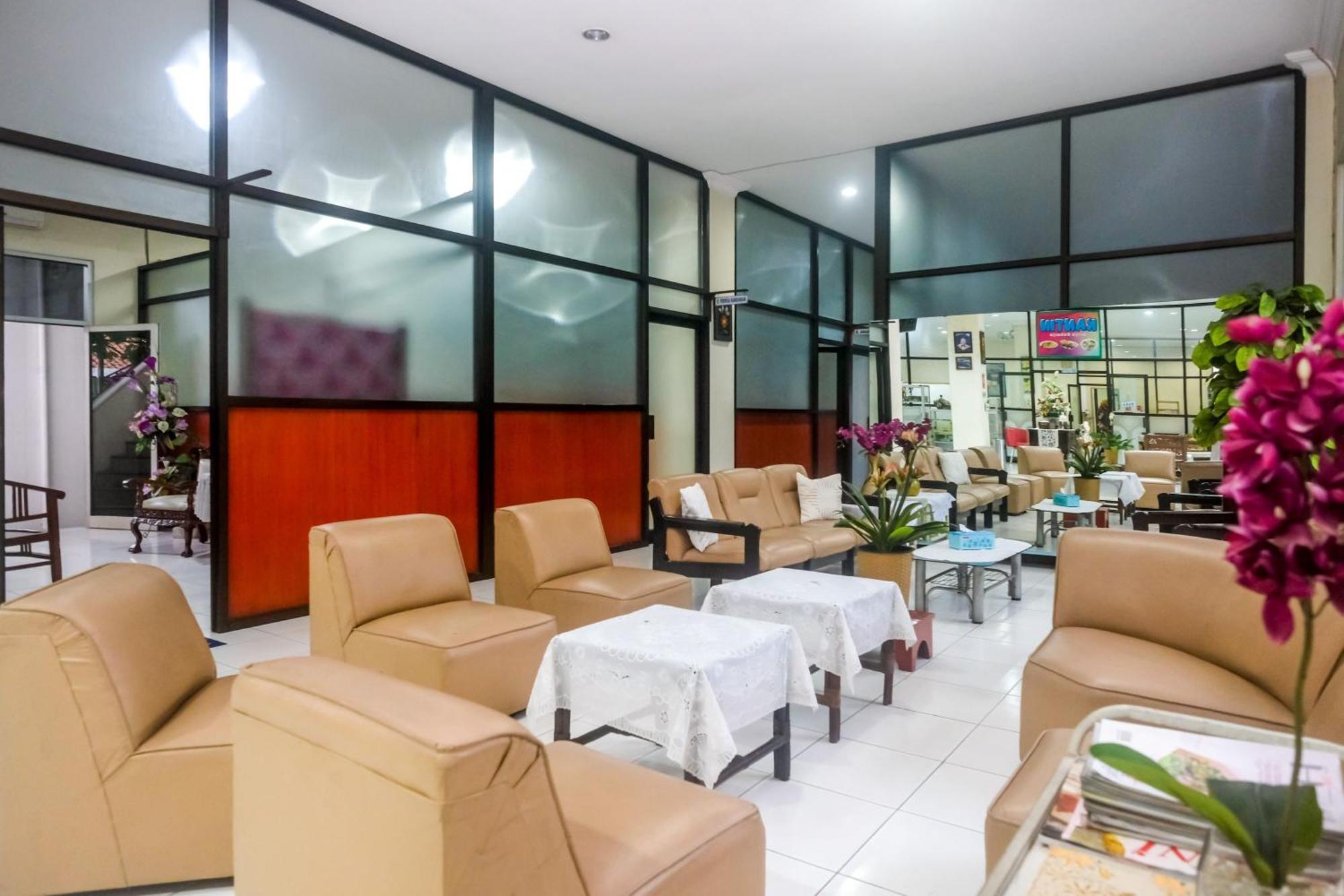 Reddoorz Syariah At Griya Raharja Klaten Экстерьер фото