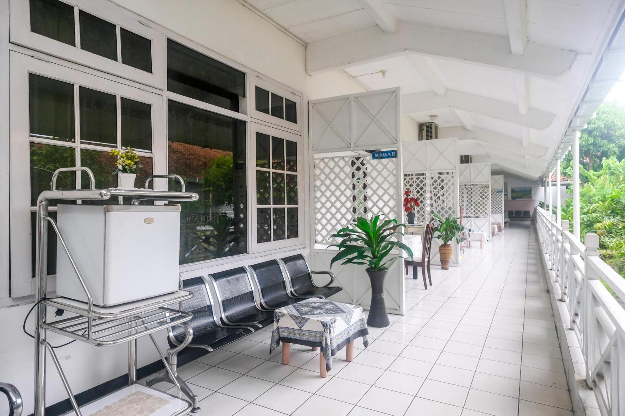 Reddoorz Syariah At Griya Raharja Klaten Экстерьер фото